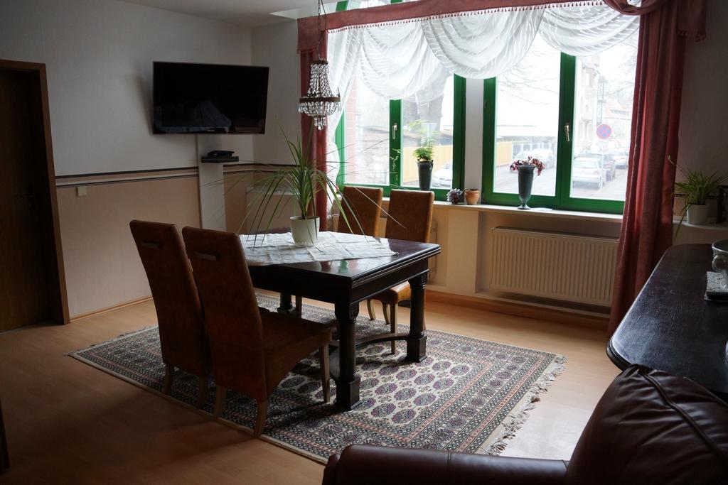 Ferienwohnung Regina 米尔豪森 外观 照片