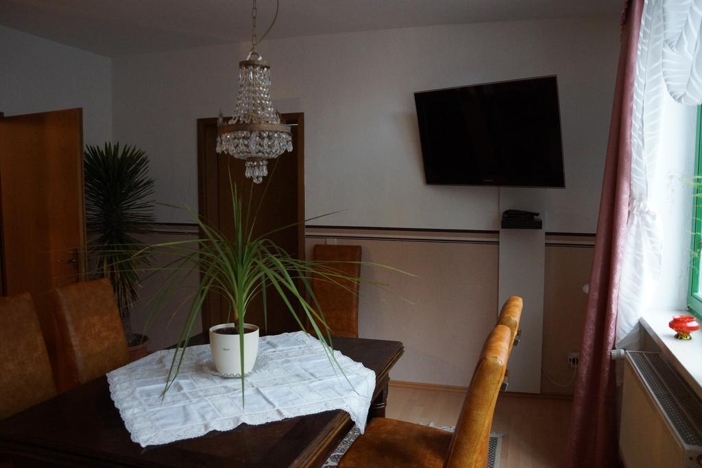 Ferienwohnung Regina 米尔豪森 外观 照片